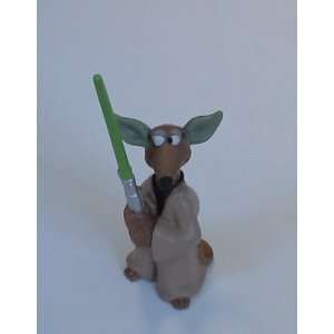    Disney Star Wars Muppets PVC Figure: Rizzo As Yoda: Toys & Games