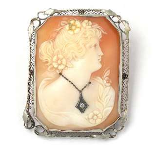 DAZZLING VINTAGE 14k WHITE GOLD & SHELL CAMEO BROOCH  