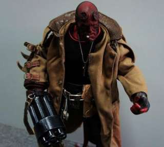 HELLBOY II 2 THE GOLDEN ARMY 18 DELUXE FIGURE RARE  
