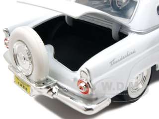 1956 FORD THUNDERBIRD WHITE 1:24 DIECAST MODEL CAR BY MOTORMAX 73312 