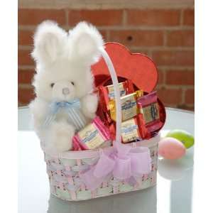 Some Bunny Loves You Easter Gift Basket: Grocery & Gourmet Food
