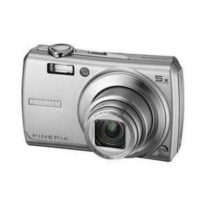  Camera With 5x Optical Zoom, 2.7 LCD And Wide Dynamic Range: Camera