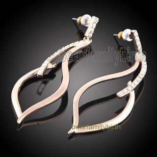 Elegant Swarovski crystal 18k Gold Gp earrings 566  