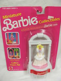   MINIATURE BARBIE COLLECTIBLES HAPPY HOLIDAYS BARBIE 1989 7478 1990