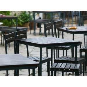  Cafe Tables, UNESCO World Heritage Site, Terra dei Trulli 