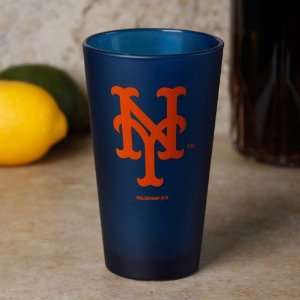   New York Mets Royal Blue 16 oz. Frosted Pint Glass: Sports & Outdoors