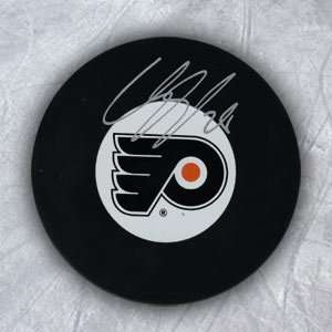  CLAUDE GIROUX Philadelphia Flyers SIGNED Hockey Puck 