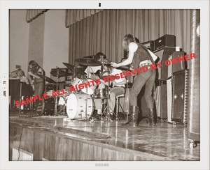 ALLMAN BROTHERS DUANE 8 BY 10 APROX LARGE SNAPSHOT EARLY 1970 ONLY 2 