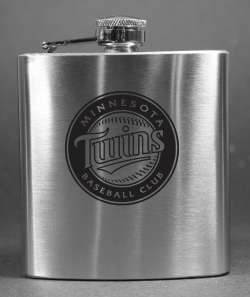Personalized MLB Minnesota Twins Laser Etched / Engraved 6oz Hip Flask 