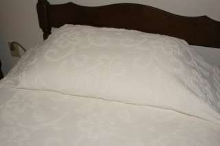 Matching Pair of Vintage Hobnail Bates Style Twin Bedspreads  