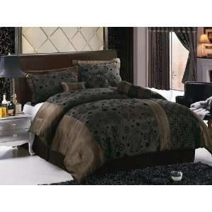   11 Piece Queen Circle and Dots Coffee Bed in a Bag Set