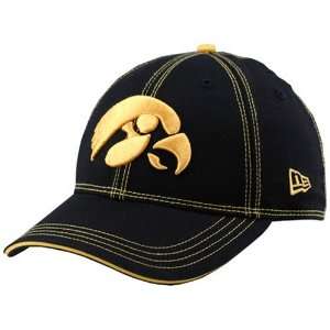    New Era Iowa Hawkeyes Black Double Stitch Hat: Sports & Outdoors
