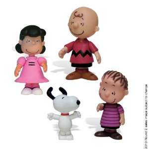  Valentine Charlie Brown Mini Figures Set of 4 w/ Temp 