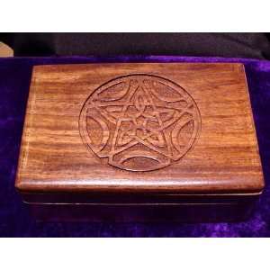  Celtic Pentacle and 5 Crescent Moons Wooden Box: Health 