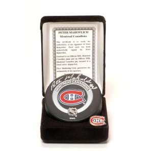  Peter Mahovlich Autographed Puck   Authentically 