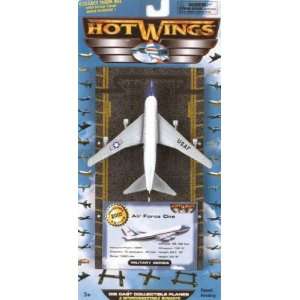  B 707 320 Twa 1/100: Toys & Games