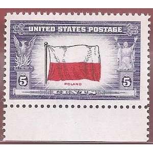   Stamps U.S. Overrun Countries Issues Poland Scott 909 