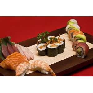 Sushique Sushi Platter (Modan design made out of Rosewood & Maple 