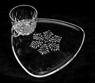 Indiana Glass Snowflake Snack Set With Punch Cups (4)  