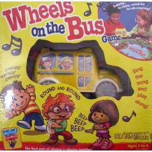   Sing the Song & Play Along! (2000 Hasbro/Milton Bradley): Toys & Games