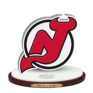   Licensed NHL Hockey New Jersey Devils 3D Logo Devils: Kitchen & Dining