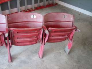 Row of 4 Red Free Standing (Cincinnati Reds) Riverfront/Cinergy Field 