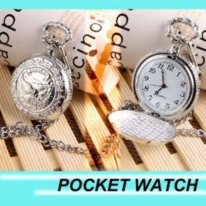   Circular Dial Silver Eagle Frying Pocket Watch Women Ladies Gift W0365