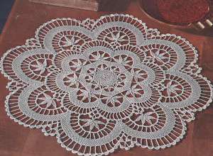 Vintage Crochet Pattern Cluny Lace Centerpiece Doily  