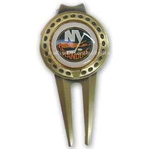 New York Islanders Divot Tool / Ball Marker: Sports 