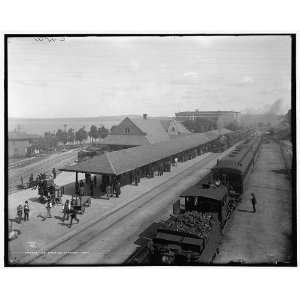  R.R. station,Petoskey,Mich.