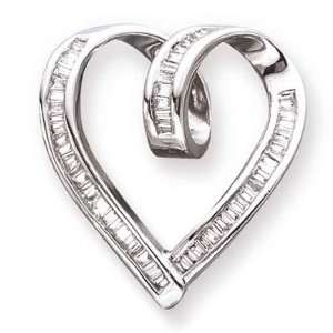  0.40 ct tw heart pendant in baguette diamond with 14k 
