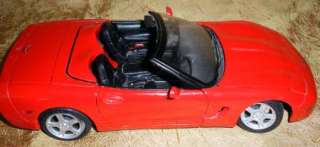 Maisto 98 Chevy Corvette Convertible Die Cast Car Scale 1:18  