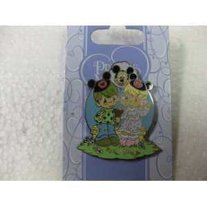    Disney Pin Precious Moments Boy and Girl on Bench: Toys & Games