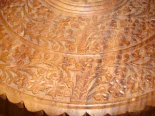 VINTAGE HAND CARVED FLOWERS WOOD PORTABLE ROUND TABLE  