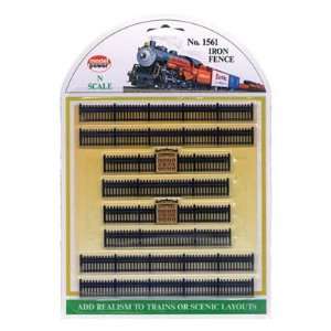  Model Power   Iron Fence Sections (8) N (Trains): Toys 