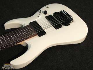 IBANEZ RGA8 WH 8 Saiter 8 String E Gitarre Electric Guitar Tasche 