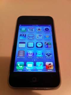 iPhone 3GS 8 GB Black   UNLOCKED, NO contract, accessories, screen 