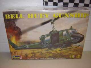 REVELL 85 5633 1/24 Bell Huey Gunship Plastic Model Kit Factory Sealed 