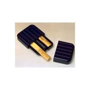   Vandoren Clarinet/Soprano Sax Reed Case (4 Reeds) Musical Instruments