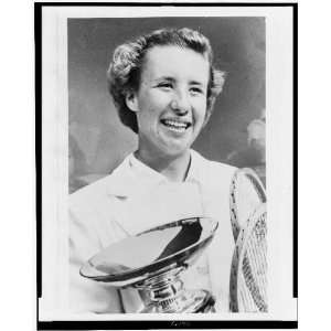  Maureen Connolly,championship cup, tennis rackets 1951 