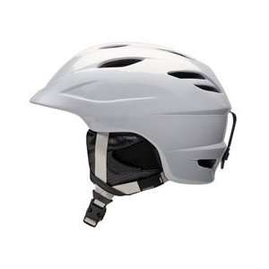  Giro Seam Ski / Snowboarding Helmet