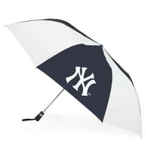  totes New York Yankees Golf Size Folding Umbrella  MLB 