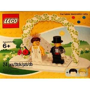  LEGO Mini Figure Set #853340 Wedding Bride Groom Table 