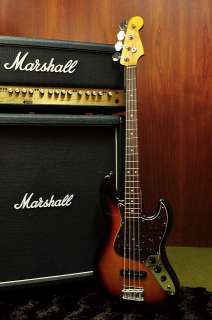Near Mint Fender Japan made 62 reissue Jazz Bass JB62 3TS Made in 