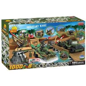  COBI Small Army Base Set includes a Pull Back Vehicle 